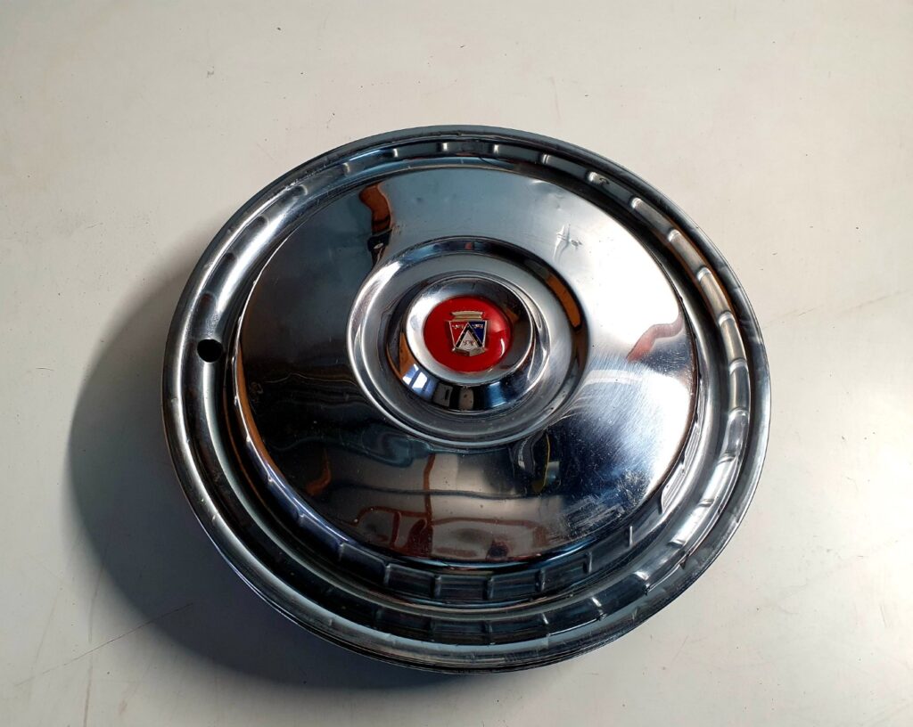 15 inch Ford Thunderbird hubcaps – Ford Thunderbird Parts